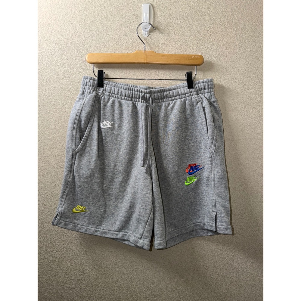 Men's Nike Shorts Size Medium